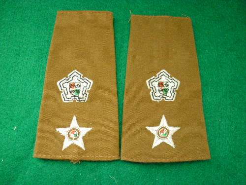 COMMANDANT EMBROIDERED RANK SLIDES - PAIR