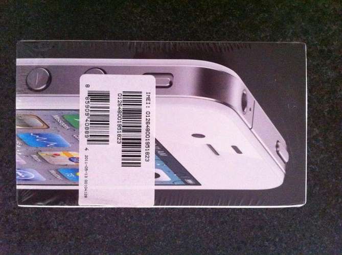 i Phone 4 32 GB White