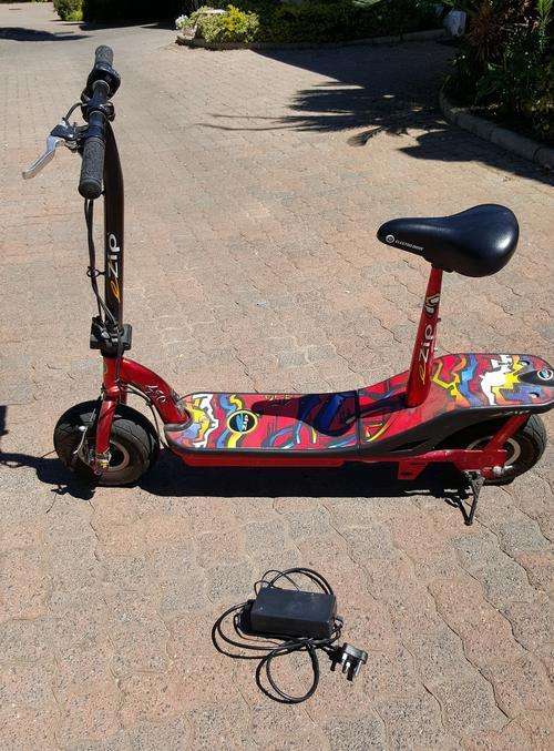 E Zip 450 Electric Scooter