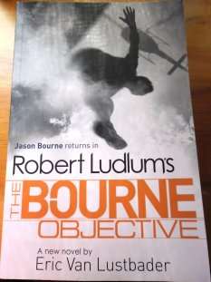 Bourne Objective by ROBERT LUDLUM - LARGE Softcover - Very Good Condition!