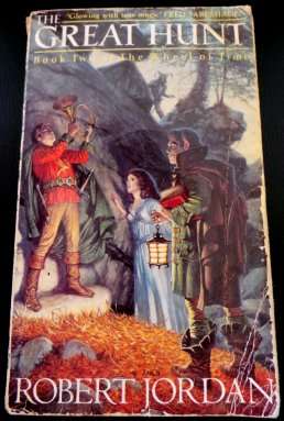 The Great Hunt by ROBERT JORDAN - Used Paperback Copy - See image for condition*