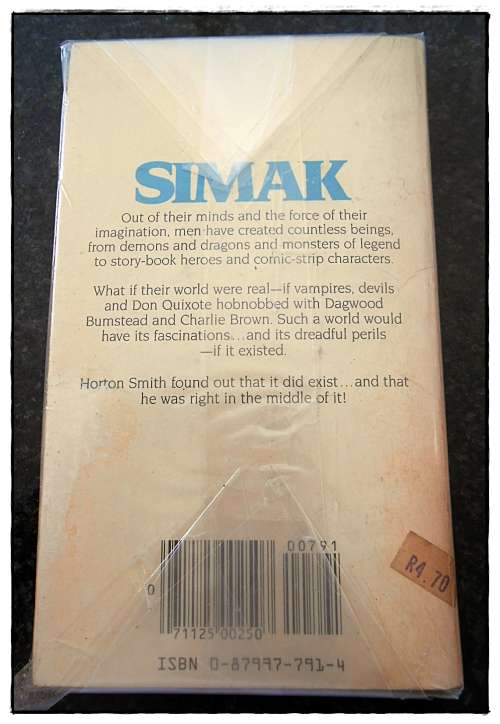 CLIFFORD SIMAK - Out of their Minds - DAW Books - 1983 - In Good Condition*