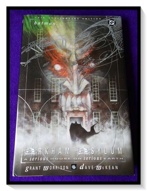 ARKHAM ASYLUM HC 2004 15th Anniversary Edition, 1st Edition Grant Morrison - LIKE NEW*****