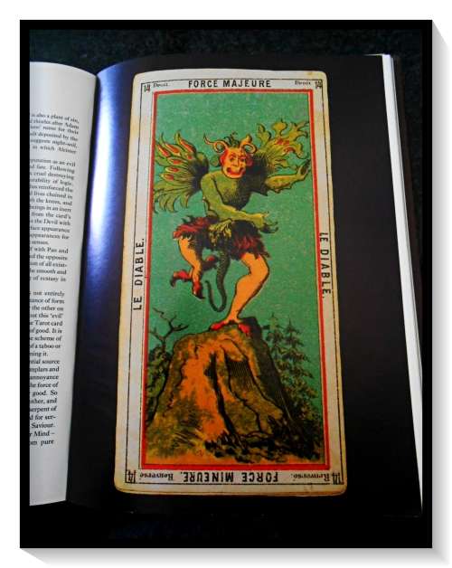 THE TAROT by RICHARD CAVENDISH - First Edition Hardcover - 1975 - Michael Joseph Ltd.