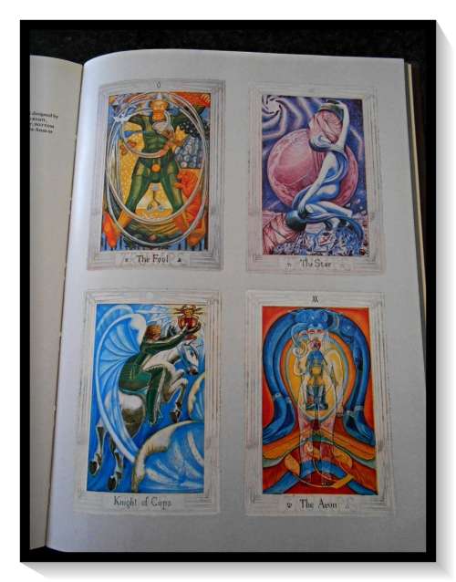 THE TAROT by RICHARD CAVENDISH - First Edition Hardcover - 1975 - Michael Joseph Ltd.