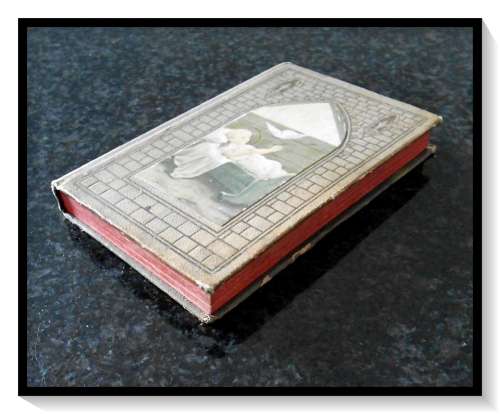 COMMUNION BOOK FOR CHILDREN - Small Vintage Hardcover - Brepols Catholic Press - Turnhout: Belgium*