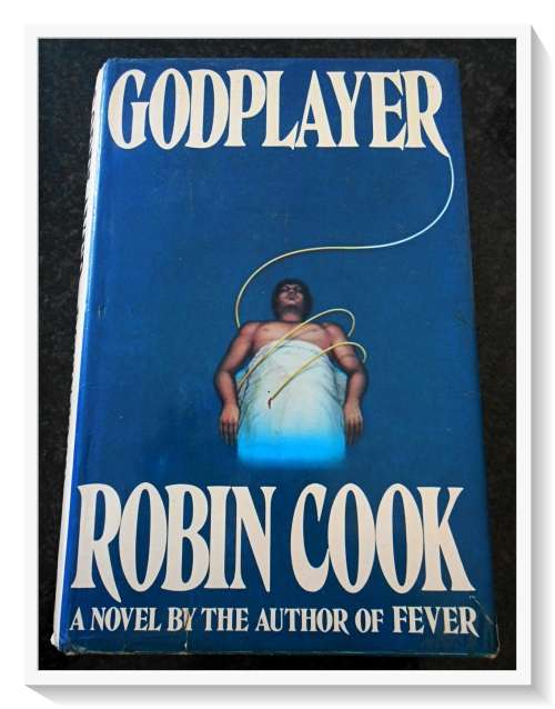 Robin Cook: Godplayer - Large Hardcover - 1st British Edition - Macmillan - 1983 Condition: B