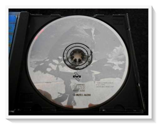 ERASURE : POP - Greatest Hits - MUTE RECORDS - Cover Good - Disc Good (Surface Scratches)