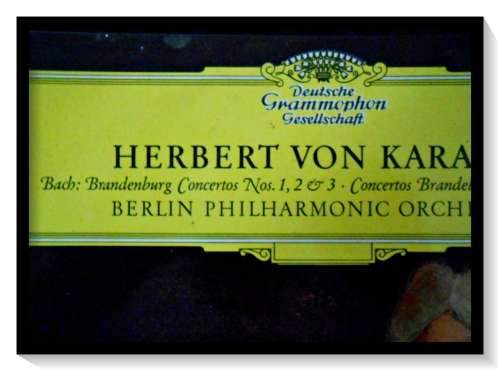 BACH: German Philharmonic Orchestra - Herbert Von Karajan - LP Cover & Record in Very Good Condition