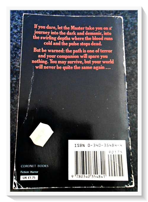 Alfred Hitchcock`s Book of Horror Stories II - Paperbacks from Hell - CORONET BOOKS 1984 (B)