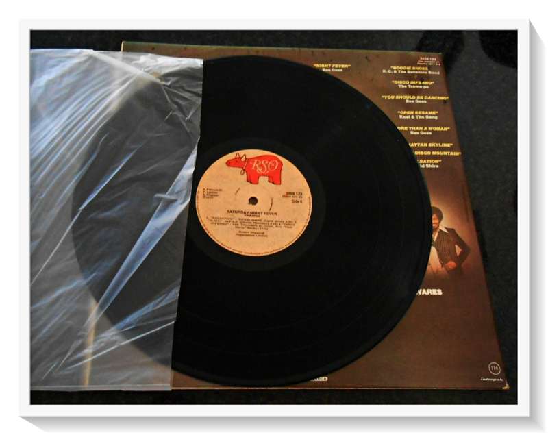Saturday Night Fever: 2X LP Set - Photos in Centrefold - Cover/Sleeve & Both Records in VG Condition