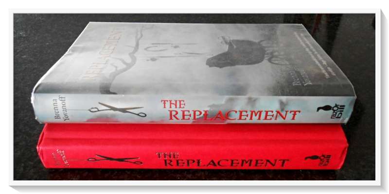 The Replacement by BRENNA YOVANOFF - 2010 - RAZORBILL Press - First US Edition - Cond. B+