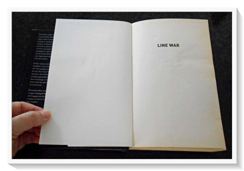 NEAL ASHER: Line War - Hardcover - Unclipped - First Edition - TOR BOOKS - 2008 - Condition: B