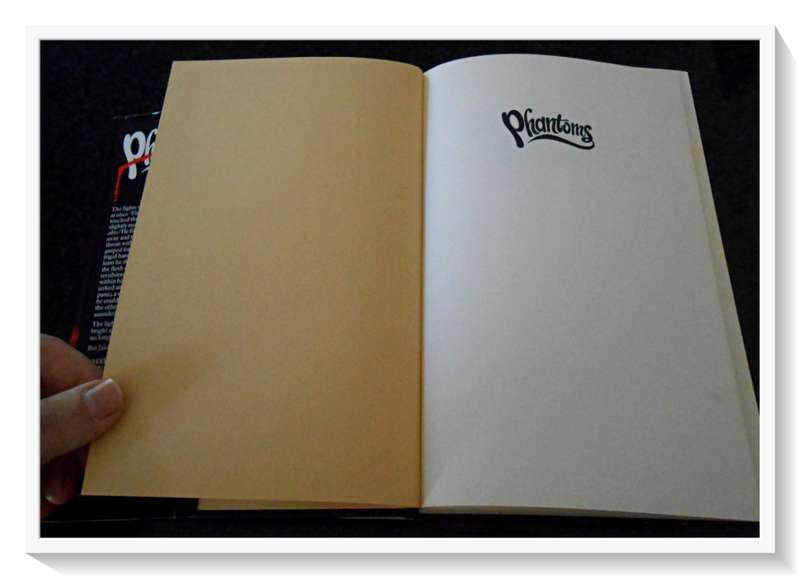 Phantoms by DEAN R. KOONTZ - First British Edition - 1983 - Horror - W.H. Allen - Condition: B+