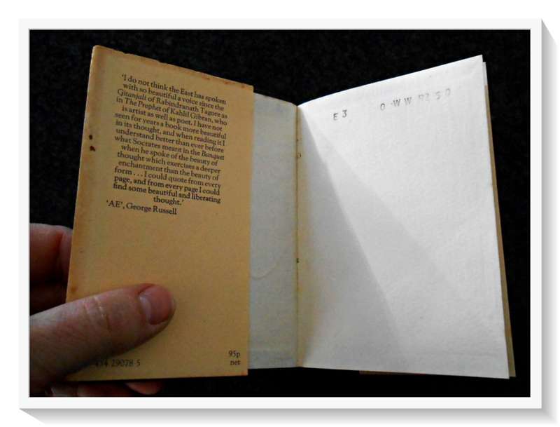 The Prophet by Kahlil Gibran - HEINEMANN:LONDON - 1972 - Hardcover: Condition: (B)