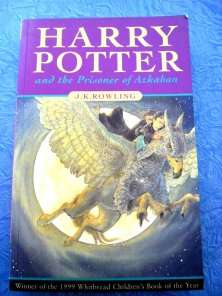 HARRY POTTER AND THE PRISONER OF ASKABAN - SOFT COVER - MINT CONDITION - SEE JPEG