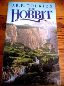 The Hobbit by J.R.R. TOLKIEN Softcover in Very Good Condition! See pic.