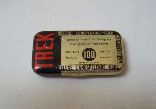 VINTAGE TREK DELUXE LONGPLAYING GOLD GRAMOPHONE NEEDLES TIN & CONTENTS