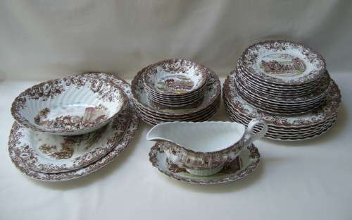 VINTAGE JOHNSON BROS 'COACHING SCENES' 57pc DINNER SERVICE & TEA SET ~ Personal Collection Only!!!