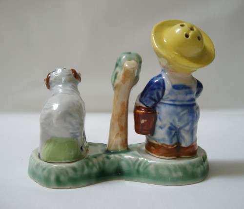 VINTAGE SHEPHERD SALT & PEPPER CRUET SET c1940's