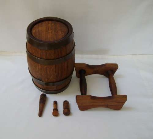 VINTAGE OAK WINE BARREL & STAND