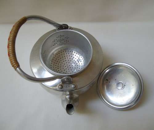 VINTAGE MADE IN JAPAN ALUMINIUM TEAPOT & COVER with STRAINER c1970's