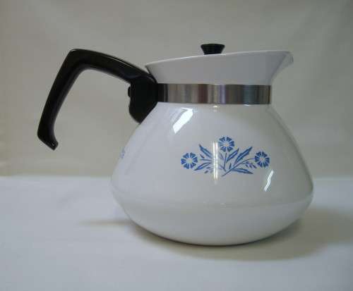 CORNING WARE BLUE CORNFLOWER MODEL P-104 TEAPOT