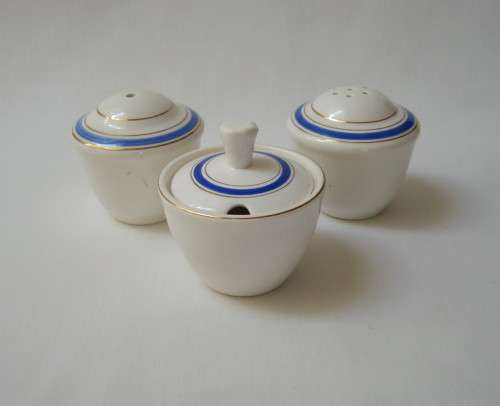 VINTAGE FOREIGN CERAMIC CRUET SET