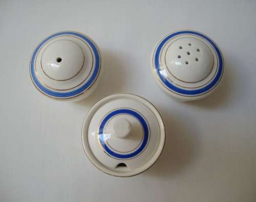 VINTAGE FOREIGN CERAMIC CRUET SET