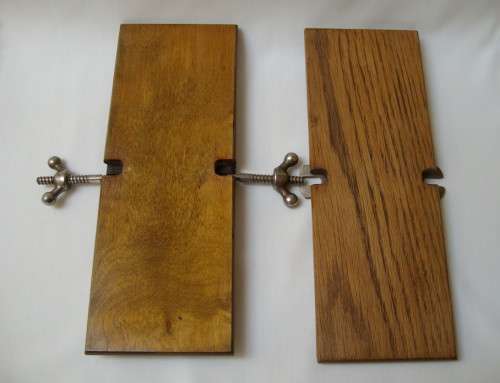 VINTAGE WOODEN FLOWER or LEAF PRESS