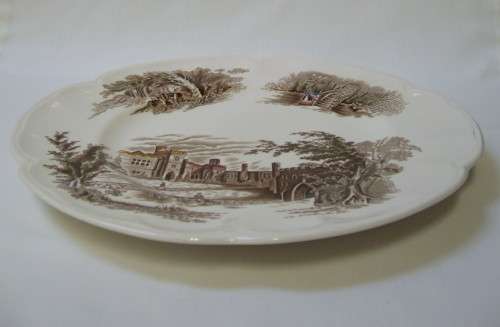 VINTAGE JOHNSON BROTHERS 'HADDON HALL' 25.5cm DINNER PLATE