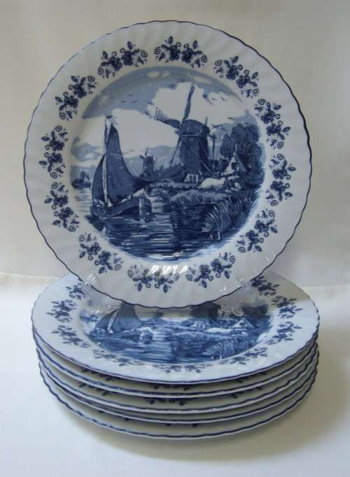SET OF SIX VINTAGE OUDE MOLEN DELFT BLUE 'WINDMILL' 25cm DINNER PLATES ~ General Wear!!!