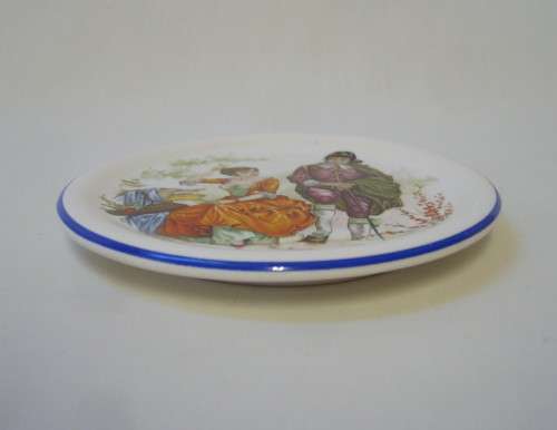 VINTAGE AB CERAMICS 'ROMANTIC COUPLE' 9.5cm MINIATURE PLATE