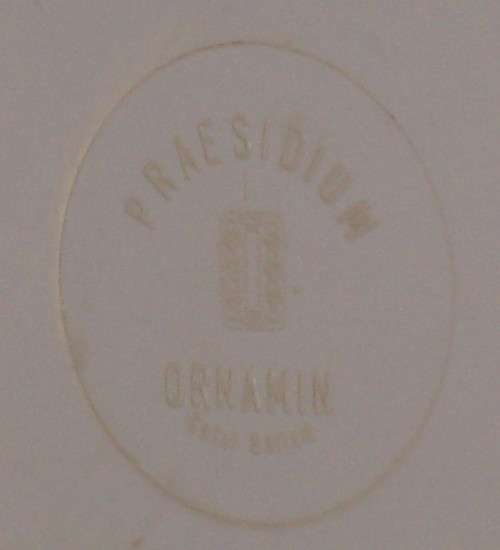 VINTAGE BRITISH PRAESIDIUM ORNAMIN MELAMINE DISH ADVERTISING ST IVEL BUTTER c1970's