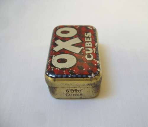 VINTAGE BRITISH OXO 6 CUBES TIN