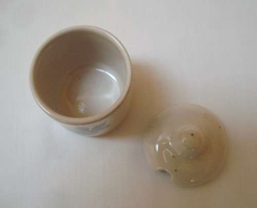 VINTAGE RHODESIAN NORBEL POTTERIES MUSTARD POT & LID