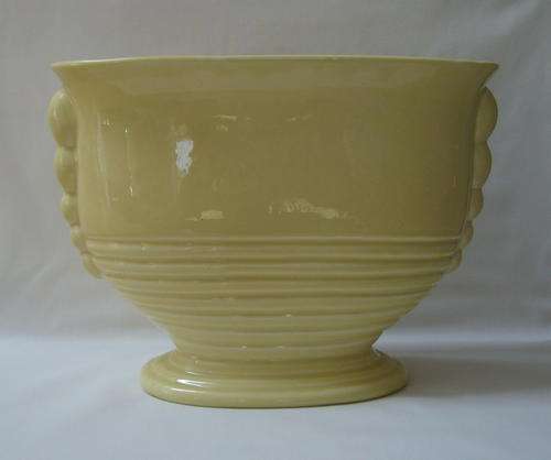 1950's LUCIA WARE YELLOW VASE