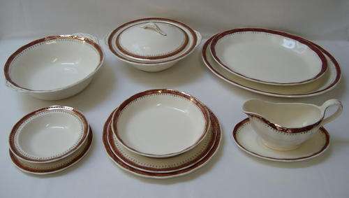 VINTAGE GRINDLEY CREAM PETAL 'REGINA' 68pc PART DINNER SET c1954