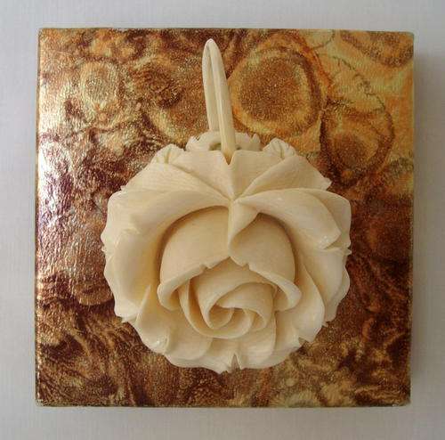 VINTAGE PRE-CITES KRUGER PARK IVORY ROSE PENDANT c1970's