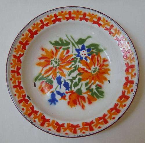VINTAGE FLORAL ENAMELWARE SHALLOW BOWL