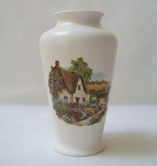 VINTAGE CRESCENT POTTERIES 'COUNTRY COTTAGE' VASE
