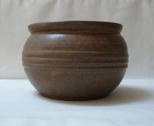 ARGILLA HANDMADE POTTERY MEDIUM CASSEROLE BOWL