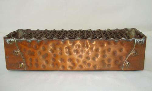 VINTAGE HAMMERED COPPER MEDIUM FLOWER TROUGH VASE c1960's
