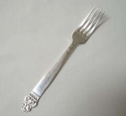 VINTAGE NORWEGIAN THORVALD MARTHINSEN VIDAR SILVER-PLATED DINNER FORK c1967 (1 of 6 available)