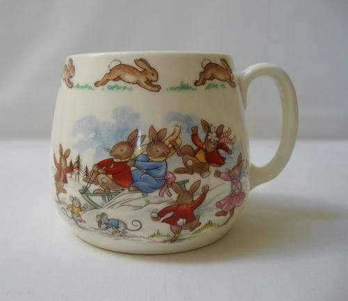 VINTAGE ROYAL DOULTON NURSERY WARE 'BUNNYKINS' MUG c1968-1975