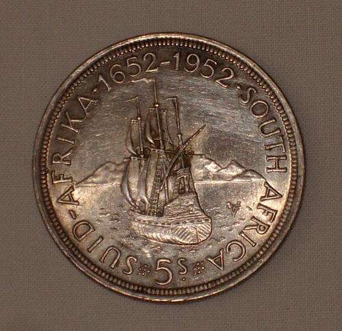 SILVER 5 SHILLINGS 1652-1952