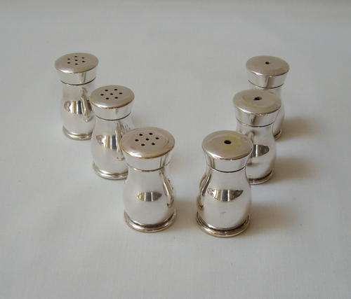 THREE VINTAGE LOUIS PLATE SILVER PLATED SALT & PEPPER SETS