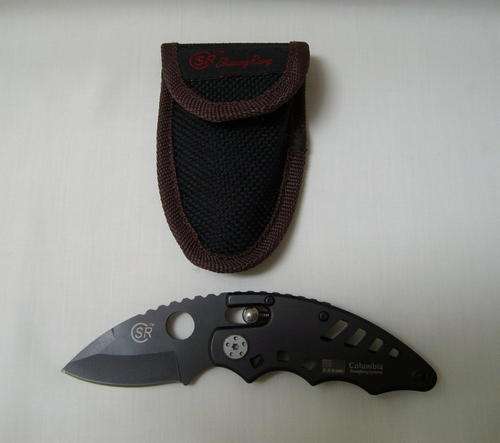 SHUANGRONG COLUMBIA CLAW POCKET KNIFE & POUCH