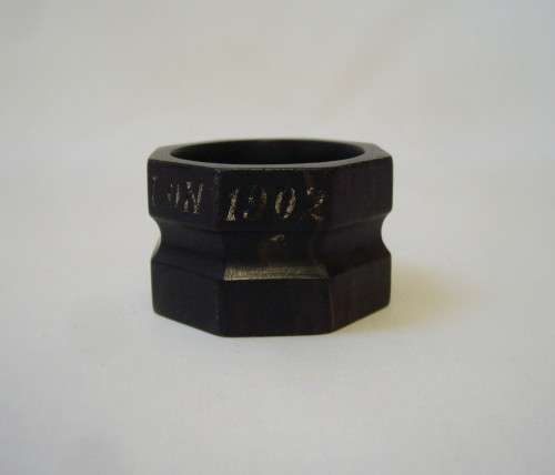 ANTIQUE ANGLO-BOER WAR POW TRENCH ART WOODEN SERVIETTE RING made in CEYLON 1902