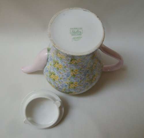 VINTAGE SHELLEY 'PRIMROSE' PATTERN 12586 COFFEE POT & COVER c1945-1966